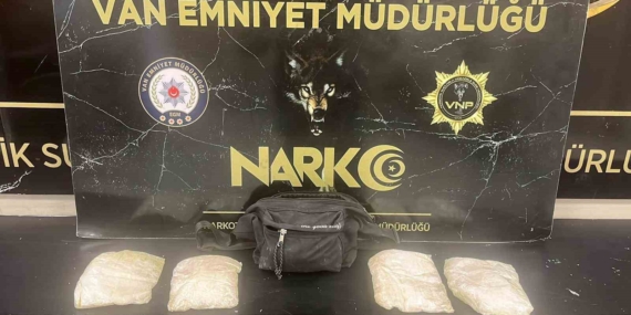 Van'da 7 Kilo Metamfetamin Ele Geçirildi Van’da 7 Kilo Metamfetamin Ele Geçirildi