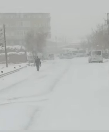 vanin-ozalp-ilcesinde-sibirya-soguklari-ve-okul-tatili-wYazRHgP.jpg