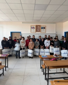 adaklida-ogrencilere-kislik-kiyafet-destegi-k1MLnzma.jpg