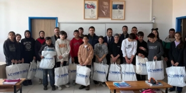 adaklida-ogrencilere-kislik-kiyafet-destegi-k1MLnzma.jpg