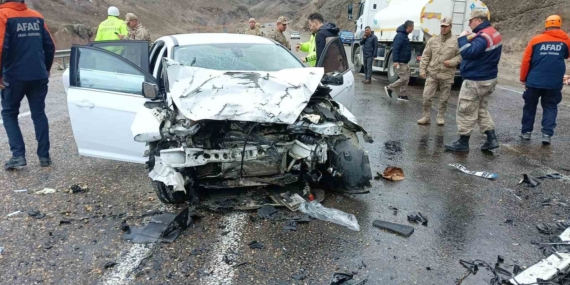 Ağrı’da Korkunç Kaza: 1 Hayatını Kaybetti, 6 Kişi Yaralandı