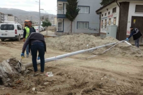 aydinlatma-diregi-altinda-kalan-isci-yaralandi-olayin-ayrintilari-sGh3wwjw.jpg