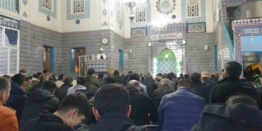baskalede-kadir-gecesi-dualarla-dolu-bir-gece-KnWVV1k5.jpg