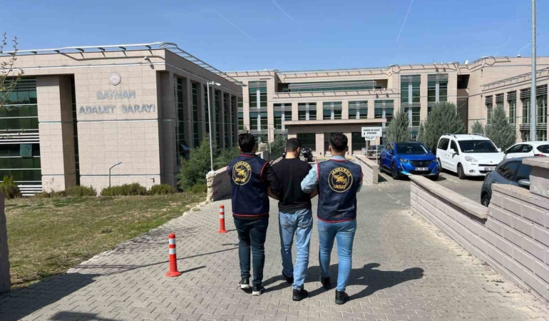 batmanda-jasat-cezaevi-firarisi-sucluyu-ele-gecirdi-6kIzR8pY.jpg