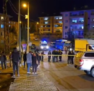 batmanda-silahli-kavga-3-kisi-yaralandi-olayin-ayrintilari-ortaya-cikti-dmHM5auq.jpg