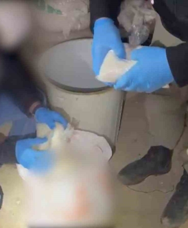 batmanda-uyusturucu-operasyonu-20-kilo-metamfetamin-ele-gecirildi-T3n7rdWG.jpg