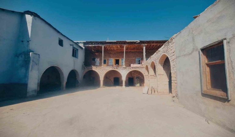 beyzade-efendi-konagi-restorasyonu-elaziga-deger-katacak-MCYUzCQs.jpg