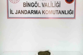 Bingöl'de 2 Kilo Esrar Operasyonu: Uyuşturucuya Geçit Yok! bingolde-2-kilo-esrar-operasyonu-uyusturucuya-gecit-yok-5zv8zh5O.jpg