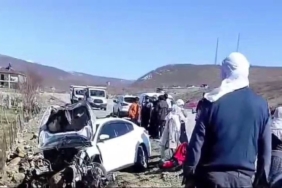 Bingöl'de Feci Trafik Kazası: 2 Kişi Yaralandı bingolde-feci-trafik-kazasi-2-kisi-yaralandi-rujZgFxs.jpg