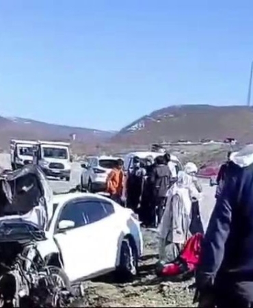 bingolde-feci-trafik-kazasi-2-kisi-yaralandi-rujZgFxs.jpg