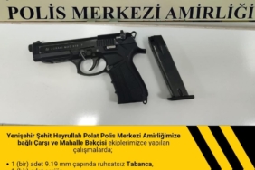Bingöl'de Ruhsatsız Tabanca ve Uyuşturucu Madde Operasyonu: Detaylar Ortaya Çıktı bingolde-ruhsatsiz-tabanca-ve-uyusturucu-madde-operasyonu-detaylar-ortaya-cikti-kGkYz2nE.jpg