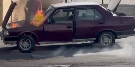 Bingöl’de Seyir Halindeki Fiat Tofaş Alevlere Kapıldı