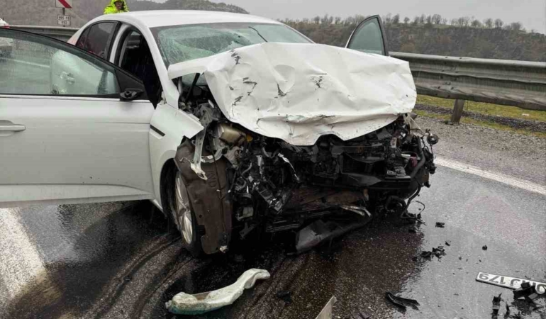 bitliste-meydana-gelen-trafik-kazasinda-bir-kisi-hayatini-kaybetti-bir-kisi-yaralandi-wGgOmSBs.jpg