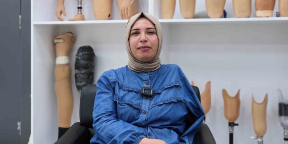 Buğday Tanesi Ortez-Protez Uygulama Merkezi'nden Depremzedelere Anlamlı Protez Teslimatı Buğday Tanesi Ortez-Protez Uygulama Merkezi’nden Depremzedelere Anlamlı Protez Teslimatı