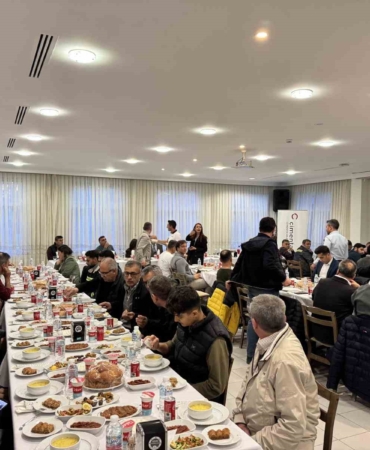 cimentas-elazig-fabrikasinda-unutulmaz-geleneksel-iftar-programi-duzenlendi-yC55DA7r.jpg