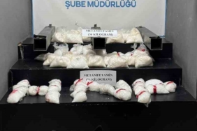 cukurcada-aracta-saklanan-34-kilogram-metamfetaminin-ele-gecirilmesi-hJCjBHhV.jpg
