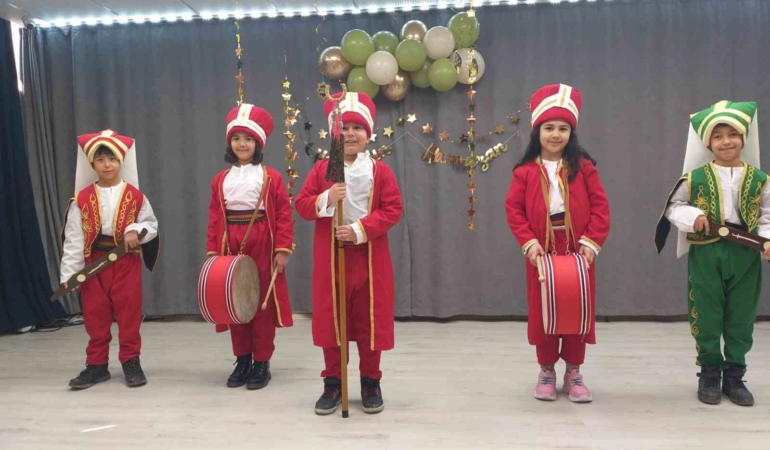darende-mehmet-akif-ersoy-ilkokulunda-ramazan-ayi-etkinlikleri-XViv6h5v.jpg