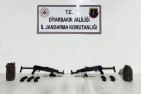 diyarbakir-licede-silah-ve-muhimmat-ele-gecirildi-1vXODYfw.jpg