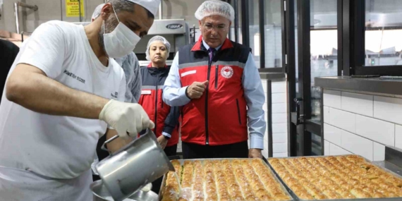 Diyarbakır Tarım ve Orman Müdürlüğü'nden Bayram Denetimi: Güvenli Gıda İçin Önemli Adımlar Diyarbakır Tarım ve Orman Müdürlüğü’nden Bayram Denetimi: Güvenli Gıda İçin Önemli Adımlar