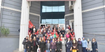 diyarbakirda-8-mart-dunya-kadinlar-gunu-kutlamasi-FuGBUCsz.jpg