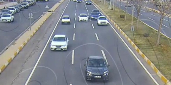 Diyarbakır'da KGYS ile 16.302 Trafik İhlali Belirlendi: Güvenli Sürüş İçin Önemli Veriler Diyarbakır’da KGYS ile 16.302 Trafik İhlali Belirlendi: Güvenli Sürüş İçin Önemli Veriler