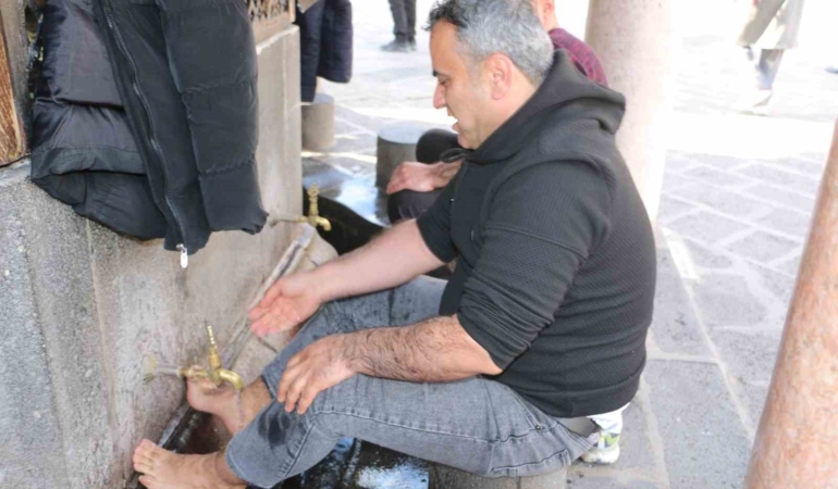 diyarbakirda-ramazan-coskusu-yusuf-yetisin-ornek-davranisi-whVPiwNz.jpg