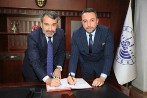 elazig-belediyesinde-kadrolu-iscilere-yuzde-45-zam-gSjNZY1v.jpg