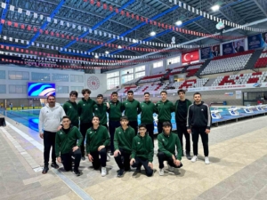 elazig-genclik-spor-kulubu-su-topu-takiminin-basarisi-jTRKMZre.jpg