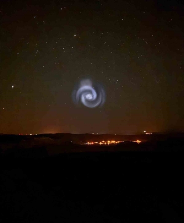elazig-gokyuzunde-sasirtan-manzara-spiral-cisim-sirlarini-ortaya-cikardi-BGIwKfNc.jpg