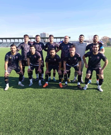 elazig-il-ozel-idare-spor-kulubu-play-offta-3te-3-yapti-XbW6huEb.jpg