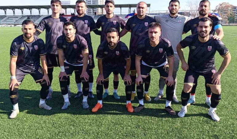 elazig-il-ozel-idare-spor-kulubu-play-offta-3te-3-yapti-XbW6huEb.jpg