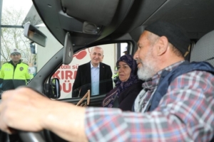 elazig-valisi-hatipoglu-bayram-oncesi-uygulama-noktalarini-ziyaret-etti-WeIadlVL.jpg