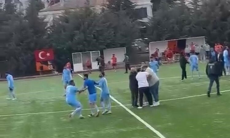 elazigda-amator-macta-hakemlere-tekme-tokat-saldiri-gerceklestirildi-qpbQaeRx.jpg