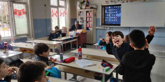 Elazığ'da Babamla Birlikte Masal Dünyasına Yolculuk Projesi Elazığ’da Babamla Birlikte Masal Dünyasına Yolculuk Projesi