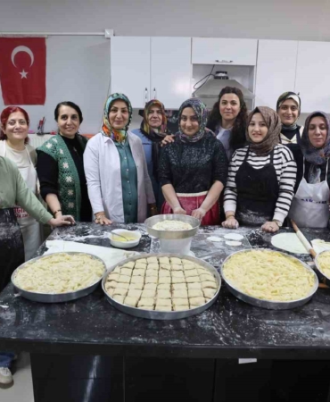 elazigda-egitim-ve-bayram-hazirliklari-iki-yuzlu-bir-surec-F2KJbwYU.jpg