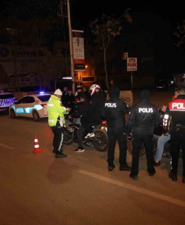 elazigda-guvenlik-ve-trafik-denetimleri-egnWdJ1l.jpg