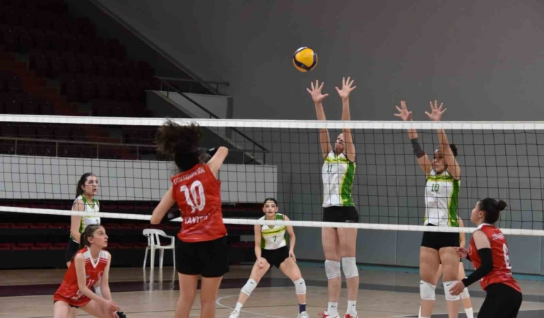 elazigda-okul-sporlari-musabakalari-tamamlandi-QB6Qs31p.jpg