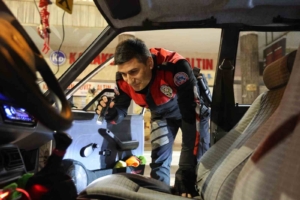 elazigda-polis-ekiplerinden-kapsamli-asayis-operasyonu-KyzMUuMM.jpg