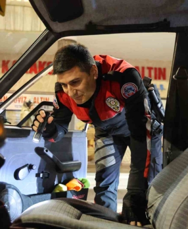 elazigda-polis-ekiplerinden-kapsamli-asayis-operasyonu-KyzMUuMM.jpg