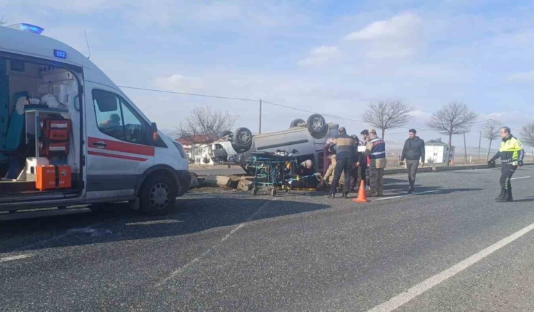 elazigda-trafik-kazasi-1i-agir-4-yarali-r6kBOCcG.jpg