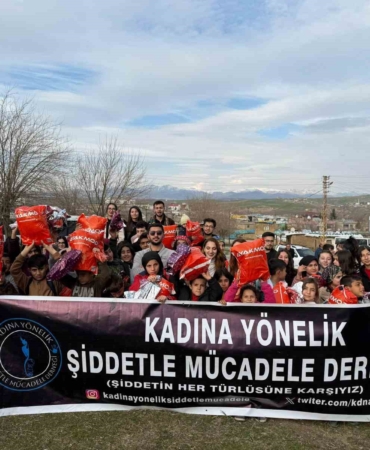 elazigdan-batmana-kardeslik-eli-koy-okulundaki-cocuklara-unutulmaz-gun-BnYR35Ja.jpg