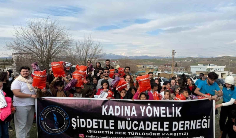 elazigdan-batmana-kardeslik-eli-koy-okulundaki-cocuklara-unutulmaz-gun-BnYR35Ja.jpg