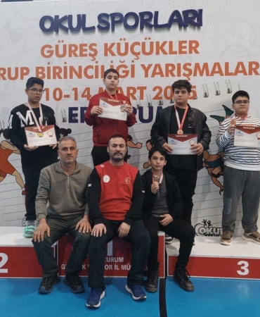 elazigin-gururu-gures-takimi-5-madalya-ile-dondu-SFeZ3aNh.jpg