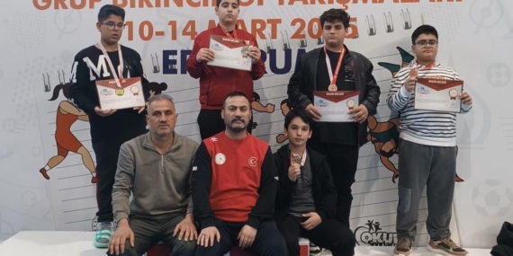 Elazığ’ın Gururu: Güreş Takımı 5 Madalya ile Döndü