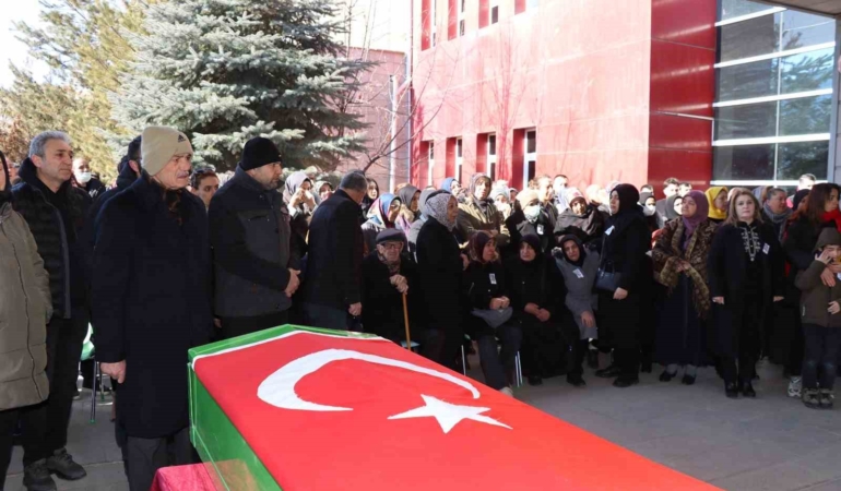 feridun-albayrakin-ani-vefati-y8JqLuf3.jpg