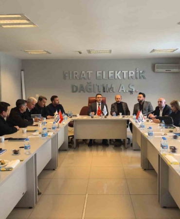firat-edas-muhtarlarla-ozel-toplanti-gerceklestirdi-NJMMFeGX.jpg
