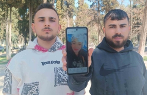 gaziantepte-24-yasindaki-kadinin-gizemli-olumu-parkta-baygin-bulundu-hastanede-hayatini-kaybetti-RXvRW6dA.jpg