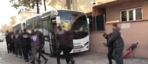 gaziantepte-dolandiricilik-operasyonu-39-supheli-yakalandi-Ax6PUGAi.jpg
