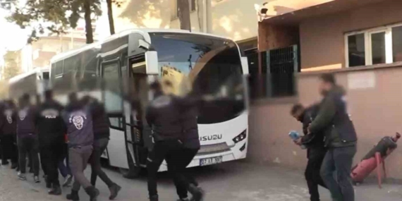 Gaziantep'te Dolandırıcılık Operasyonu: 39 Şüpheli Yakalandı Gaziantep’te Dolandırıcılık Operasyonu: 39 Şüpheli Yakalandı