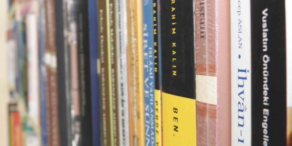 Gaziantep’te Ramazan Ayında Kur’an-ı Kerim ve Dini Kitap Satışları Artıyor